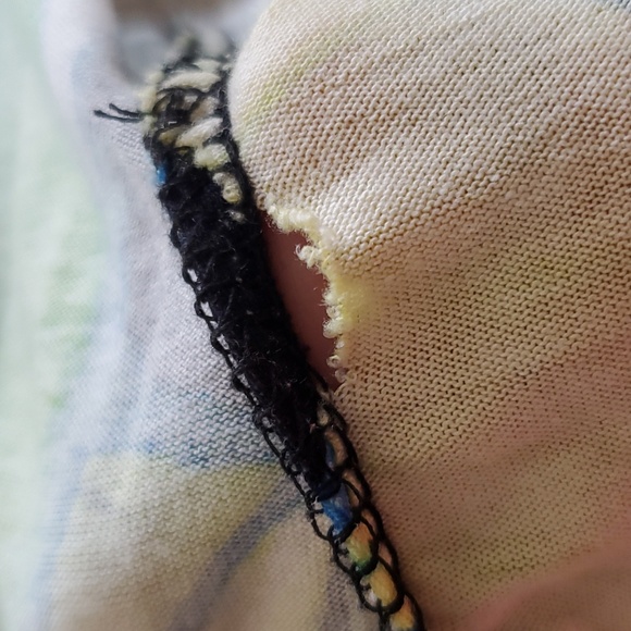 Pretty Cache Blouse - Picture 4 of 4